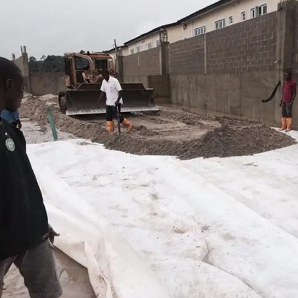 Polage Infravest LININGS, GEOTEXTILE IN ROAD WORKS AND VEGETATIVE SHORELINE NOURISHMENT RETAINING WALL